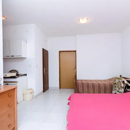 Massimo Apartment *